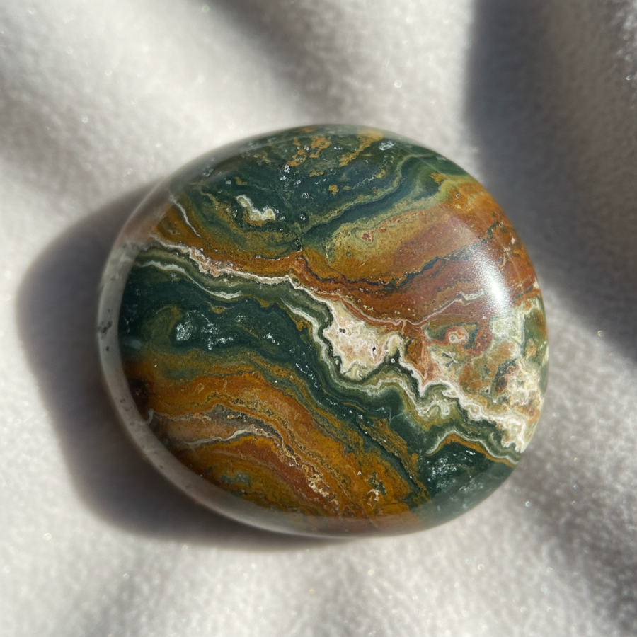 Rainforest Rhyolite crystal close-up