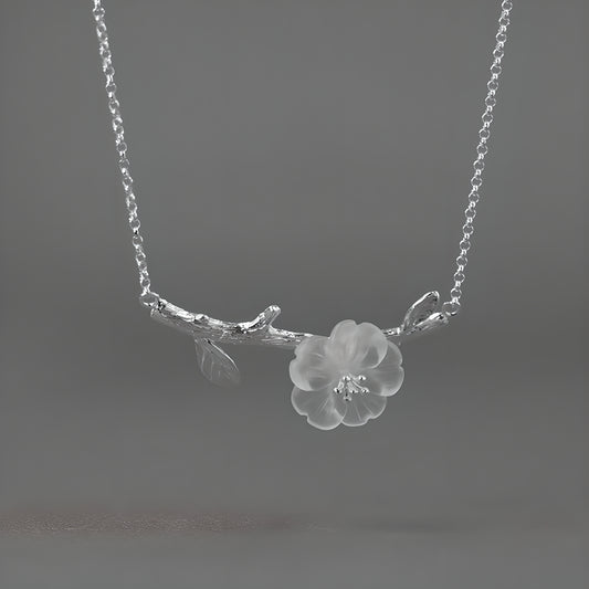 Floral Mountain Lily White Crystal S925 Sterling Silver Romantic Literary Style Necklace