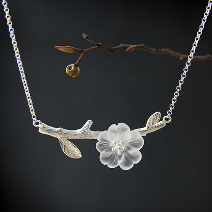 Floral Mountain Lily White Crystal S925 Sterling Silver Romantic Literary Style Necklace