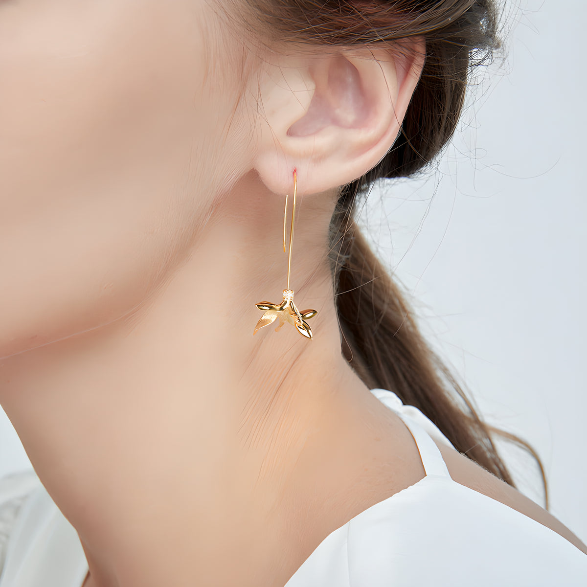 S925 Sterling Silver 3D Floral Lightweight Luxury Earrings