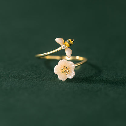 S925 Silver Daisy Bee Shell Ring - Unique Korean Women's Design