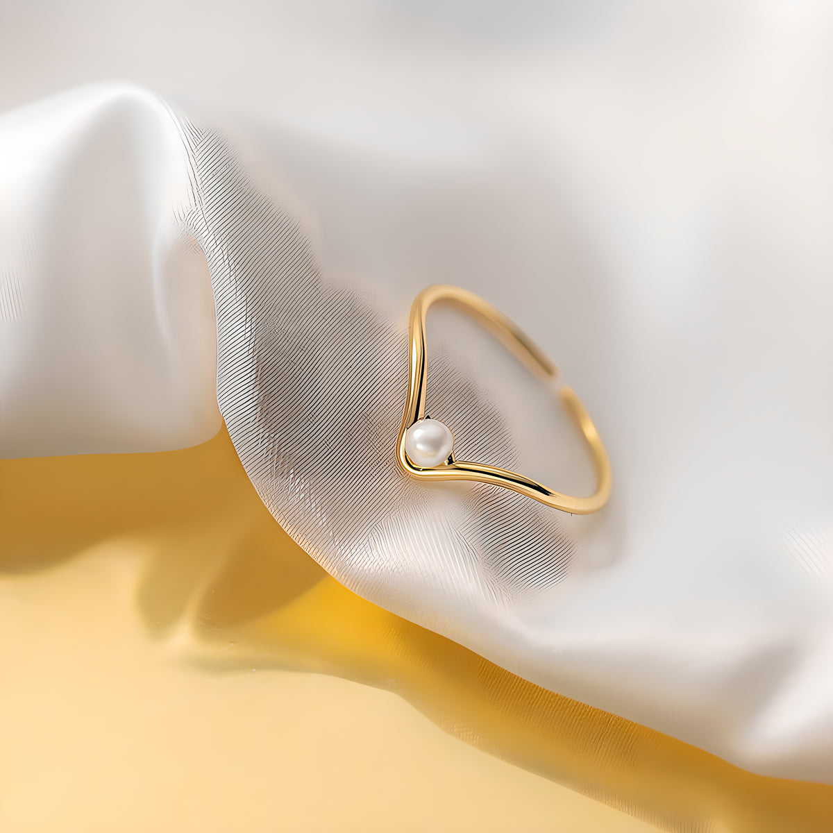 S925 Silver V-Shape Synthetic Pearl Ring Women's Adjustable