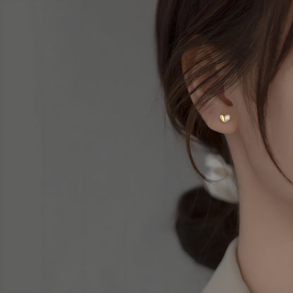 S925 Sterling Silver Delicate Heart Zircon Stud Earrings