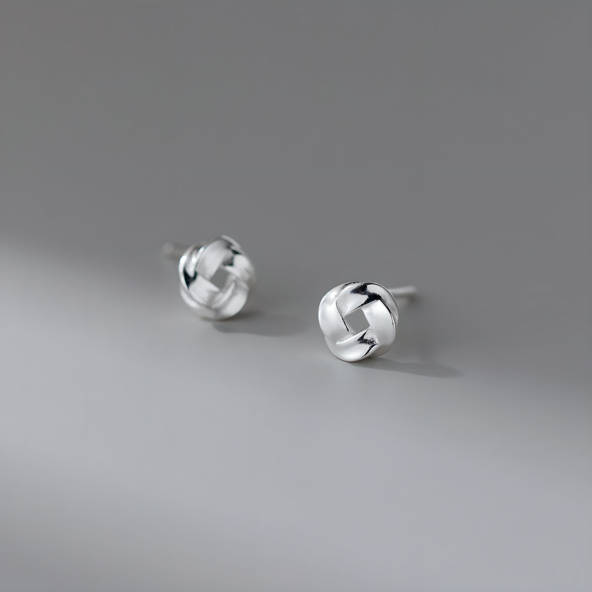 S925 Sterling Silver Geometric Square Wire Wrapped Stud Earrings
