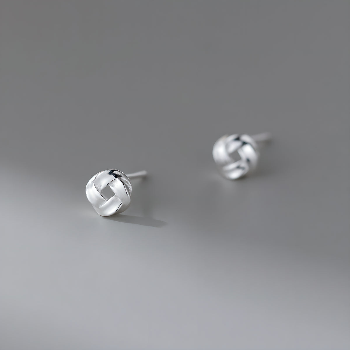 S925 Sterling Silver Geometric Square Wire Wrapped Stud Earrings