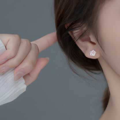 S925 Sterling Silver Hollow Filigree Geometric Stud Earrings Heart Star Triangle