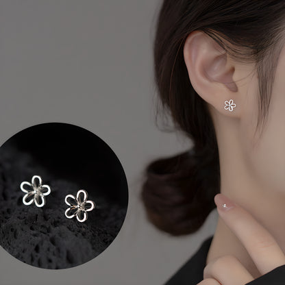 S925 Sterling Silver Hollow Five-Petal Flower Stud Earrings
