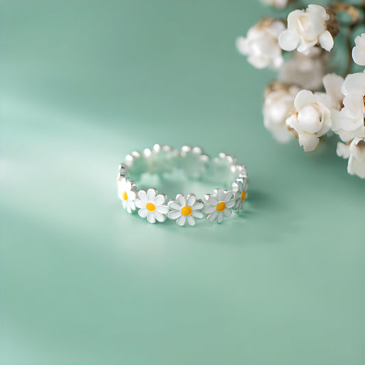 S925 Sterling Silver Mini Daisy Adjustable Ring with White Resin