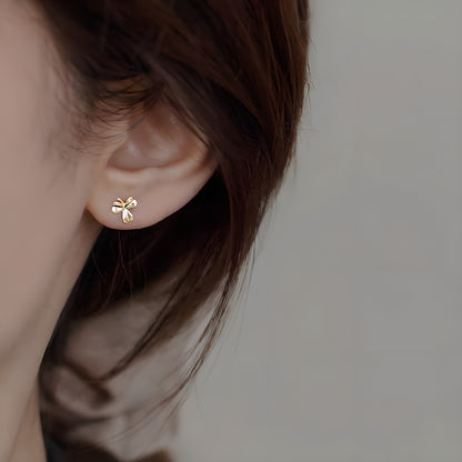 Three-Petal Floral Stud Earrings S925 Sterling Silver