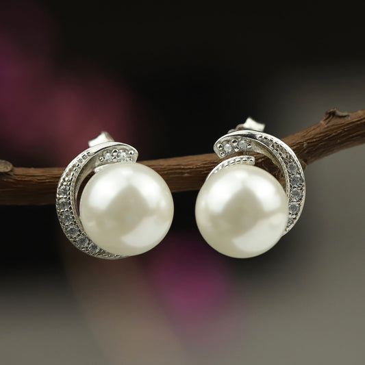 S925 Silver Pearl Stud Earrings