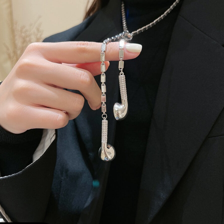 Long Headphone Chain Necklace with Earbud Style - LUXYIN