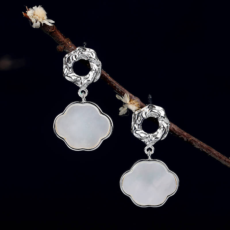 Cloud Shell Stone Silver Stud Earring