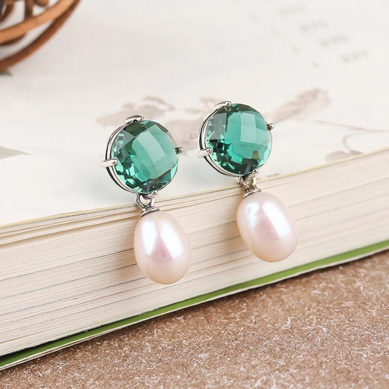 Pendientes de perlas de cristal verde vintage