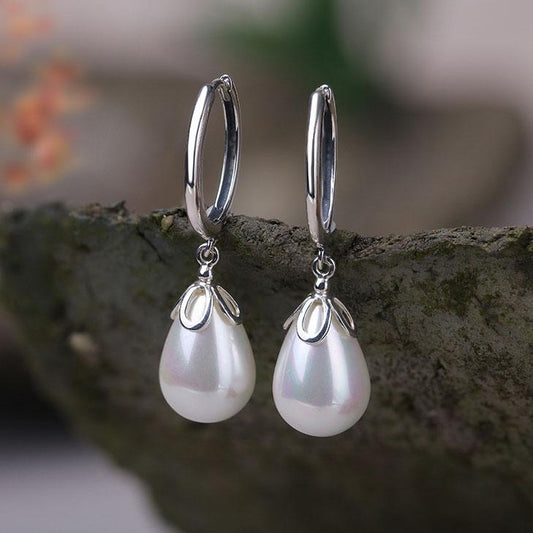 Gentle Waterdrop Pearl Drop Earrings