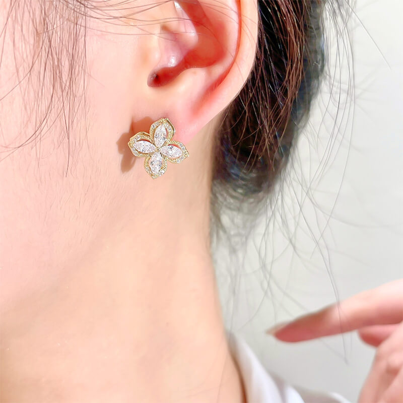Clover Flower Rotate Earrings, Anti-Anxiety Spinner, Stud Earrings