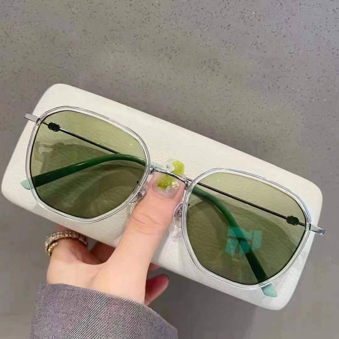 LUXYIN Fresh TR Photochromic Glasses