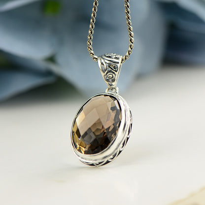 Gorgeous Tawny Crystal  Necklace