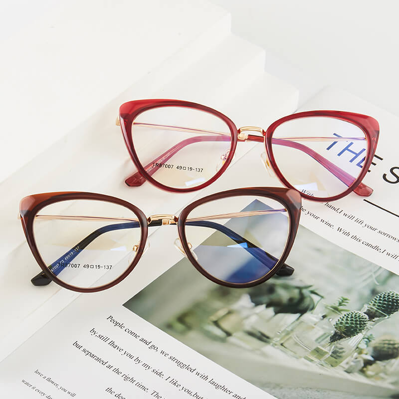 Gafas transparentes de ojo de gato de moda LUXYIN