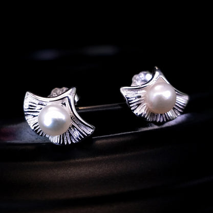 Gingko Pearl Stud Earrings