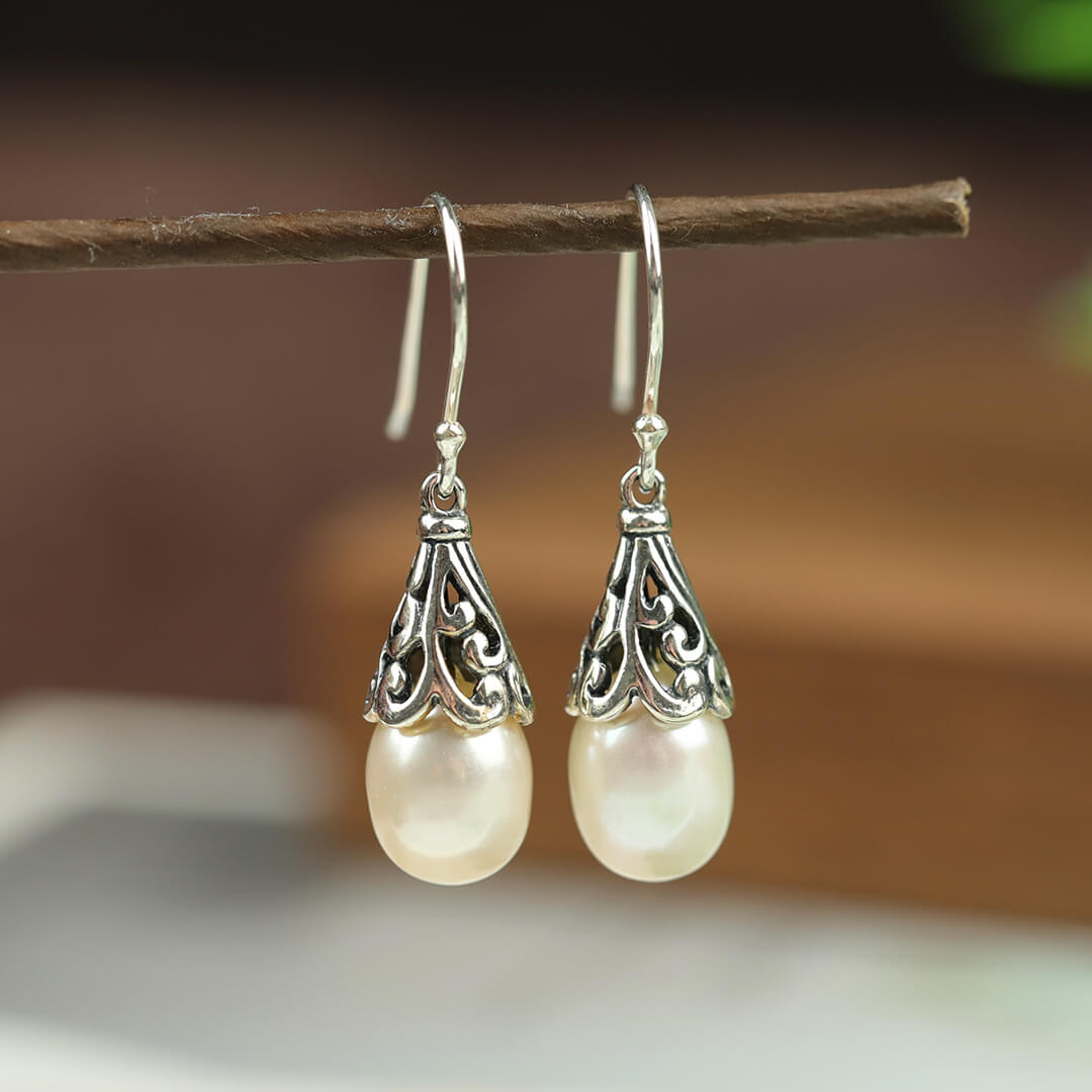 Vintage Engraving Pearl Drop Earrings