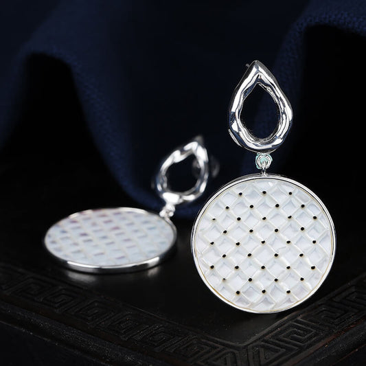 Engraved Net-Shaped Shellstone Stud Earrings