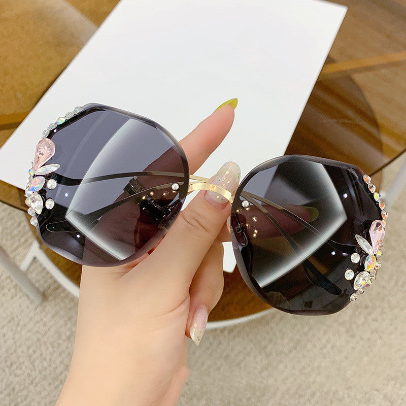 LUXYIN Anti-UV Rhinestone Light Weight Durable Rimless Daily Sunglasses -LUXYIN