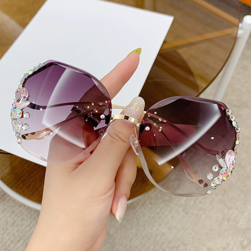 LUXYIN Anti-UV Rhinestone Light Weight Durable Rimless Daily Sunglasses -LUXYIN