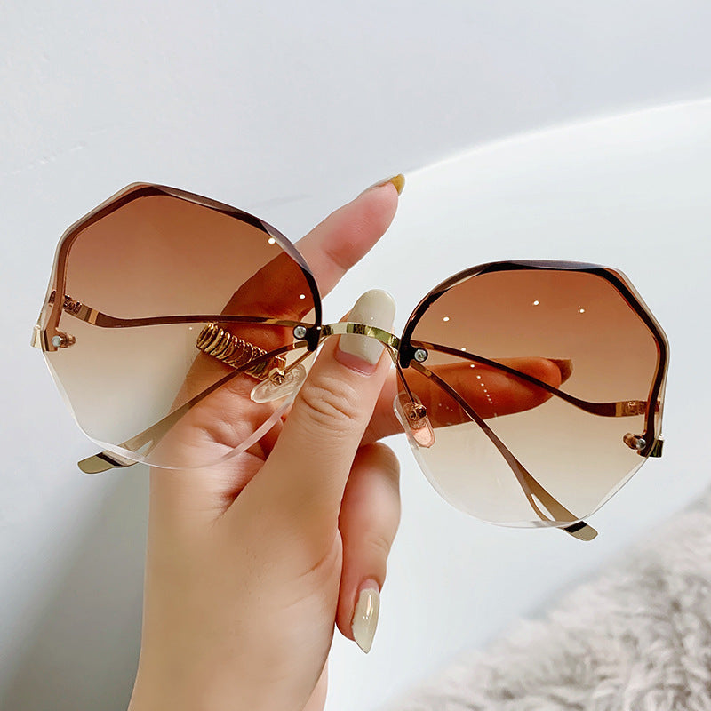 LUXYIN Rimless Flower Sunglasses -LUXYIN