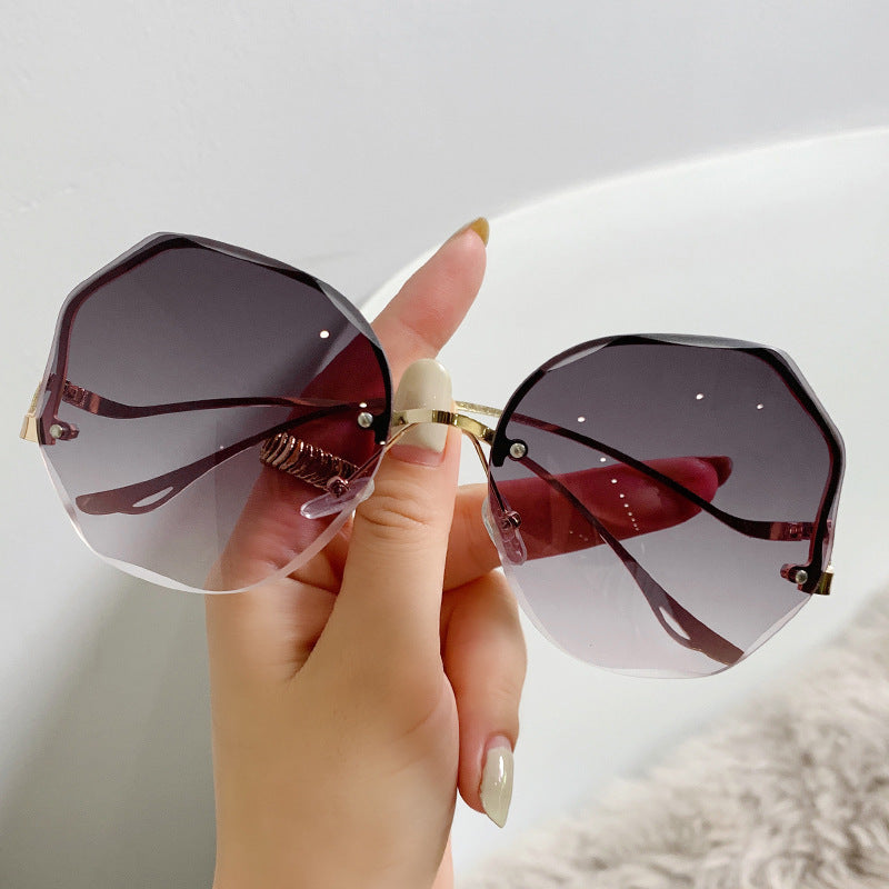 LUXYIN Rimless Flower Sunglasses -LUXYIN