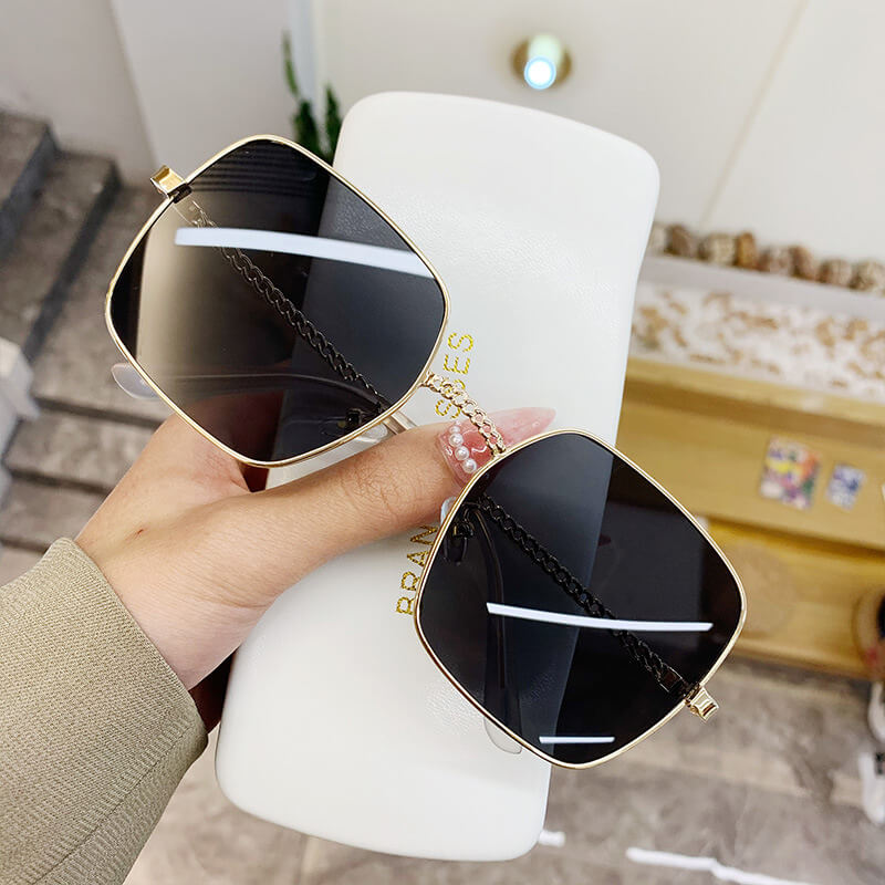 LUXYIN Beach Square Sunglasses -LUXYIN